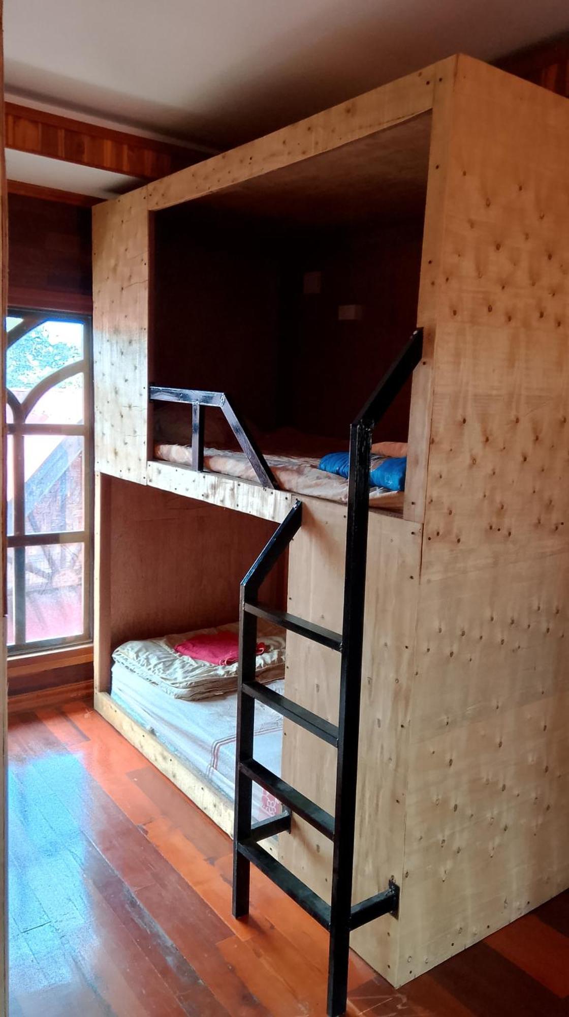 Tibet Restaurant And Hostel Nakasong 외부 사진